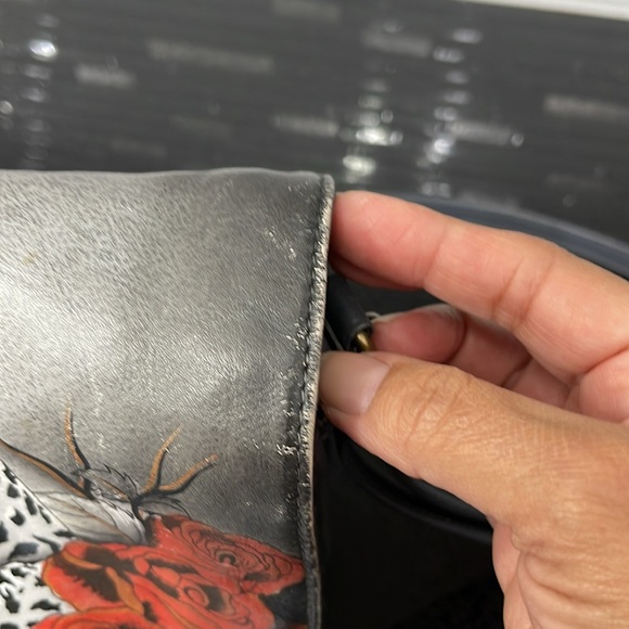 Snow Leopard & Roses Bag - Picture 8 of 9